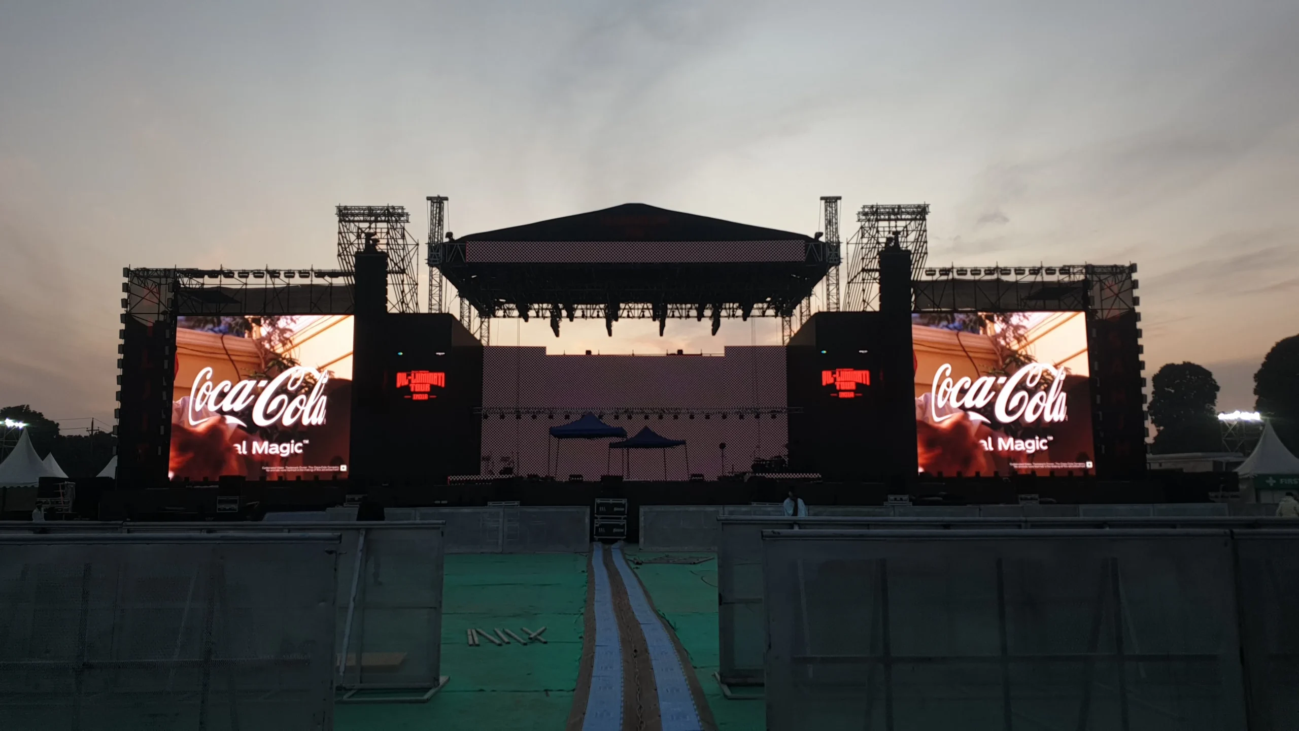 Diljit Dosanj 2024 6 Diljit Dosanjh Live in 2024 by DHub (5)